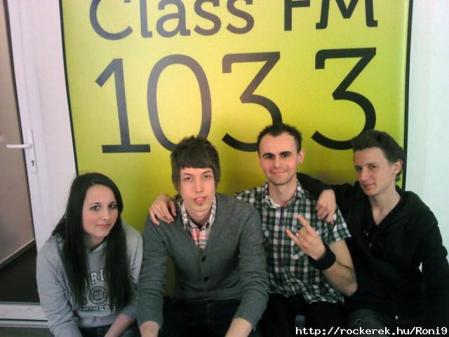 Calss Fm ben Interj