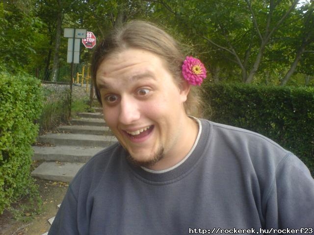 Tomi. ez kihagyhatatlan:D