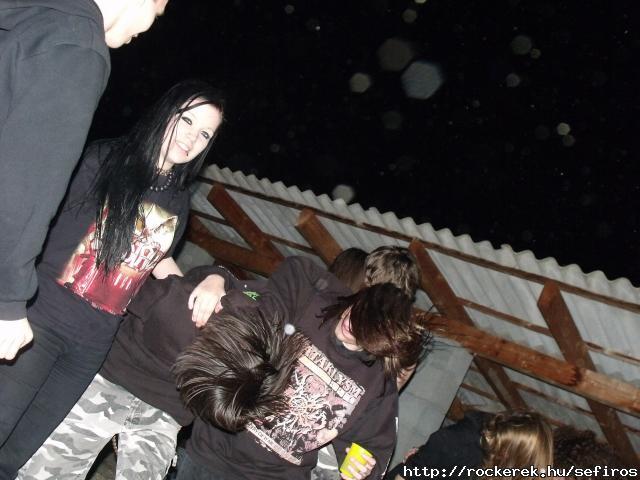 head bang
