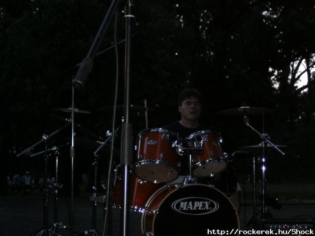 Mapex M. szris cuccommal