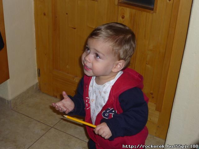 Br tudnm mit magyarzol desem...:)