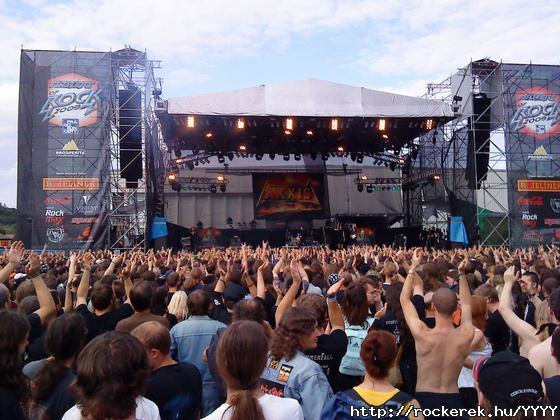 Axxis