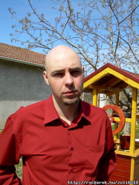PIROS, DE NEM A MIKULS!